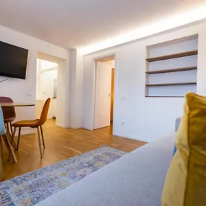 https://vatican-vita-apartment.it-romehotels.com